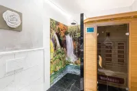 5-Star FeWo Orchidee: Wellness Luxury with Bubble Bath & Infrared Sauna! Hotels in Arnbruck