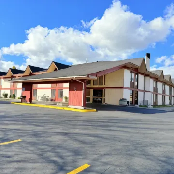 Red Lion Inn & Suites Post Falls