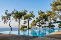 Marisstone Hotel - Pools