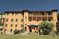 Park Hotel REGINA - with air condition and pool Hotels in Bagni di Lucca