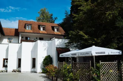 Hotel Reiter Bräu Các khách sạn ở Haunwang