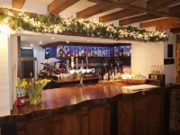 The Marquess of Exeter - bar