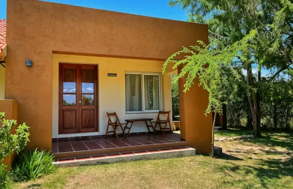 庫塔德拉斯太尼斯套房公寓