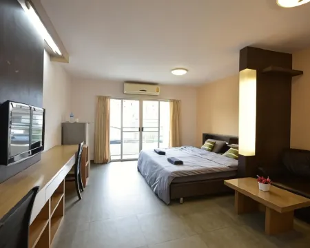 ลอฟท์ ศาลายา โรงแรมในอำเภอ พุทธมณฑล