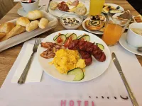 Holdvirág Hotel - petit déjeuner