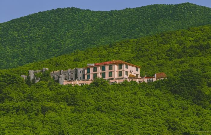 Ruma Qala Hotel