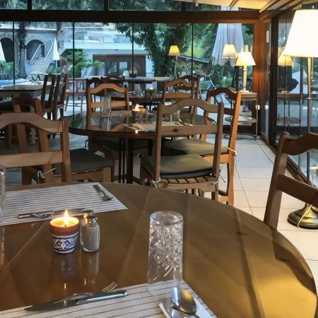 Swiss Eviniz Hotel
