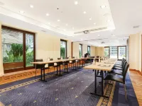 Hotel Gdańsk Boutique Hotels near Sobieszewo Island