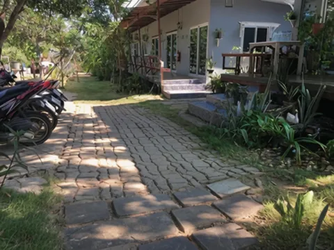 รูปภาพของสโลว์ไลฟ์ เกาะล้าน