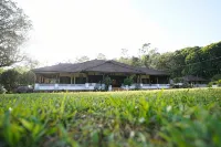 Highland Estate Hotels in Agani