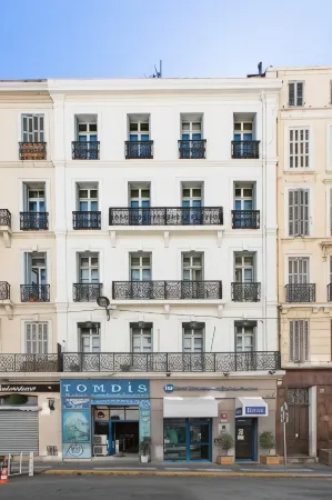 Best Western Hotel du Mucem Отели в г. Буше-дю-Рон