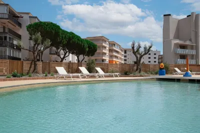 Prestige Sant Marc Hotels in Palau-Sabardera