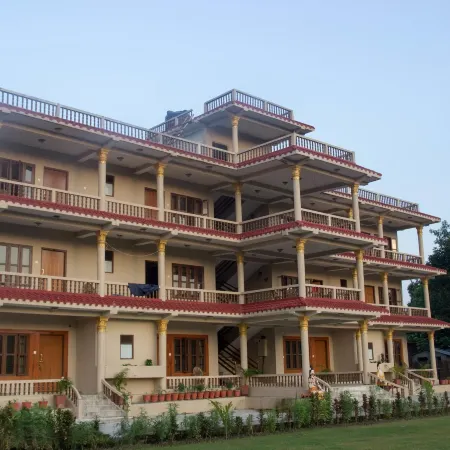 CHITWAN FOREST RESORT