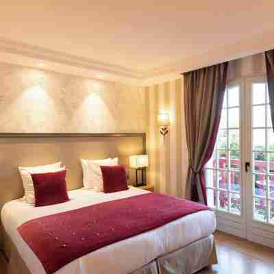 Le Château de la Tour Rooms