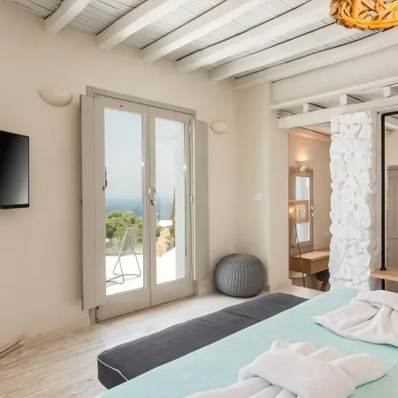 Legacy Suites