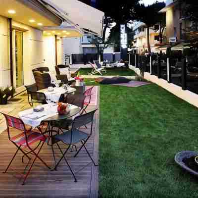 D-Place飯店及套房 Hotel Exterior