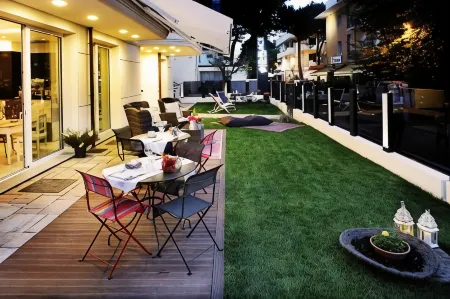 D-Place Hotel & Suite