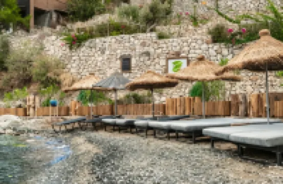 Z-Villas Beach Hotel