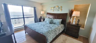 Sweeping Views and Luxurious Amenities - Stunning Beachfront Haven 포트 이사벨 호텔
