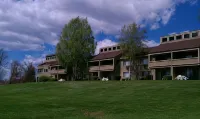 Tanglwood Resort