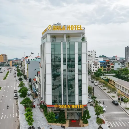 Sala Hotel MÓNG CÁI