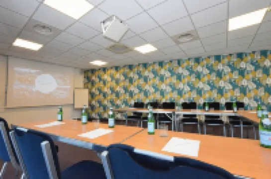 Sure Hotel by Best Western Gemenos en Provence Hotels in Gemenos