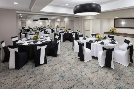 Hilton Garden Inn Winston-Salem/Hanes Mall Отели рядом с достопримечательностью «Ханс Молл»