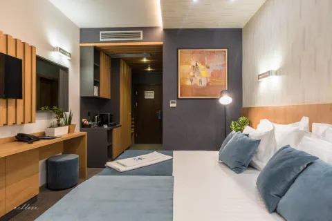 103 Degrees Hotel & Spa