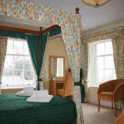 Yarn Market Hotel Rooms