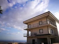 Casa Mare e Monti is an independent apartment