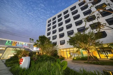 รูปภาพของโรงแรมโก บ้านฉาง โรบินสัน ไลฟ์สไตล์