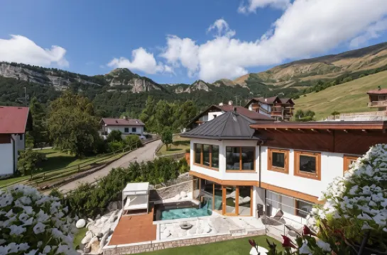 Hotel San Giacomo Spa&Gourmet Hotels in Malcesine