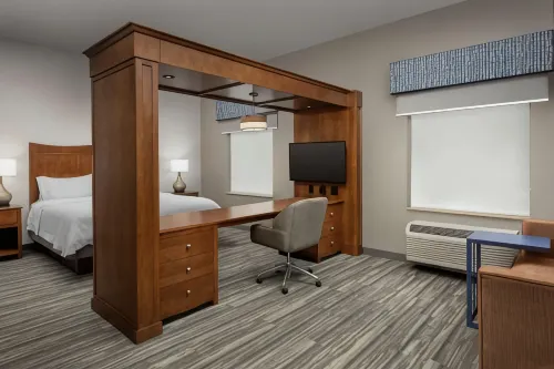 Hampton Inn & Suites Holly Springs