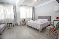Raise Boutique Rooms in the Center of Athens - Homestays