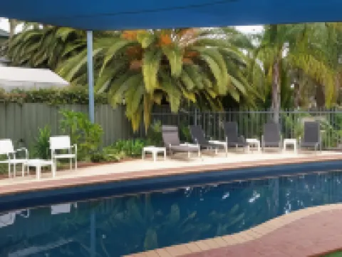 Sunrise Motel Hotels in Barooga