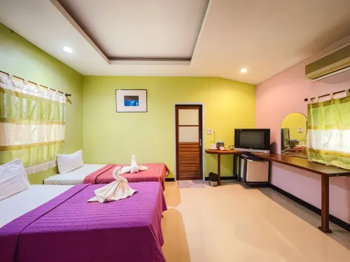 กันตาฮิลล์​รีสอร์ท​ Kanta​HillResort​ โรงแรมในอำเภอ ร่อนพิบูลย์