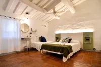 Hostal l'Estrella - بار
