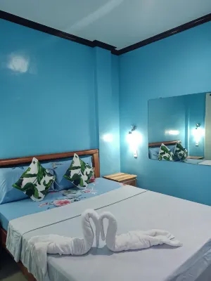 Stella'z Guesthouse Hotels near Hambilica Firefly Hatchery And Sanctuary