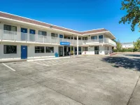 Motel 6 Redding, CA - North Hotels in Redding