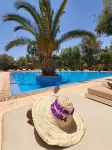 La Maison des Oliviers - Kolam Renang Peribadi