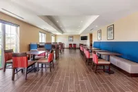 Comfort Inn & Suites Hotels in Stone Mills