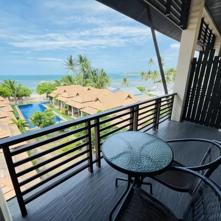 Poolsawat Villa