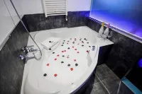 Motel Venus Pontevedra - Motels