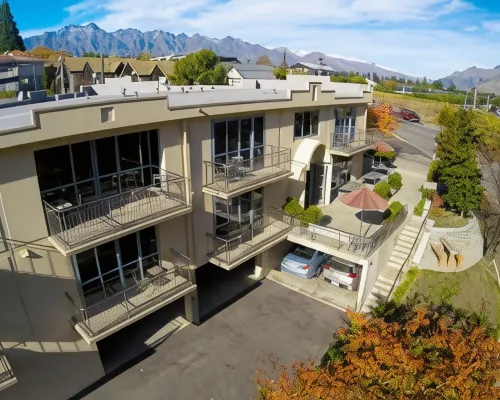Coronation Lodge Hotels in Queenstown