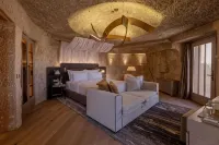 أفانتغارد ريفايند كيفز أوف كابادوسيا Hotels near Asmali Konak