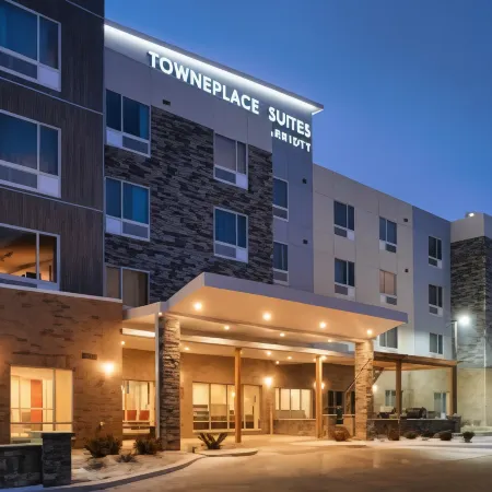 TownePlace Suites Jackson Отели рядом с достопримечательностью «Парк Гринвуд»