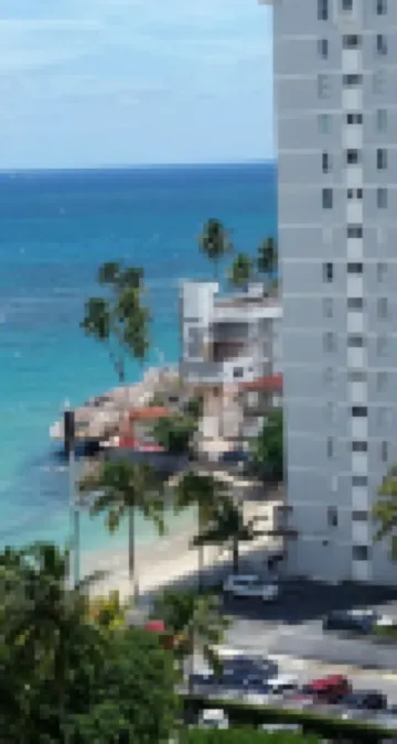 GORGEOUS 2BD/2 BATH ON THE BEACH! DESIGNER APT.LUX! BEST LOCATION.