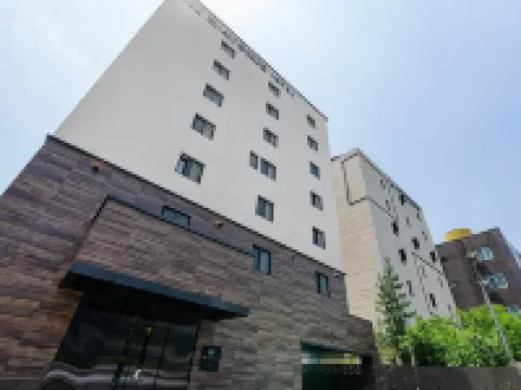 H avenue Hotel Jeonju Deokjin Hotels in der Nähe von Deokjin Park