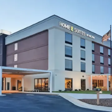 홈2 스위트 바이 힐튼 매디슨 헌츠빌 에어포트  호텔