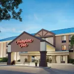 ハンプトン イン ラブランド のホテル